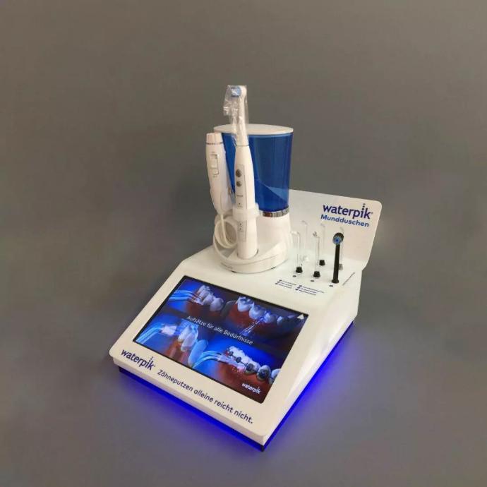 Display mit Bildschirm